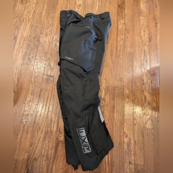 NWT FXR Racing Women's Aerial insulated snow Pant size Large - Picture 3 of 14
